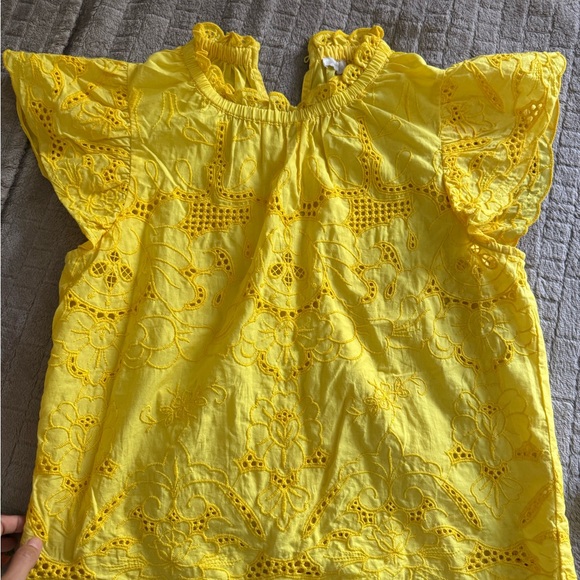 Yellow Eyelet Ruffle Sleeve Top - Picture 3 of 4